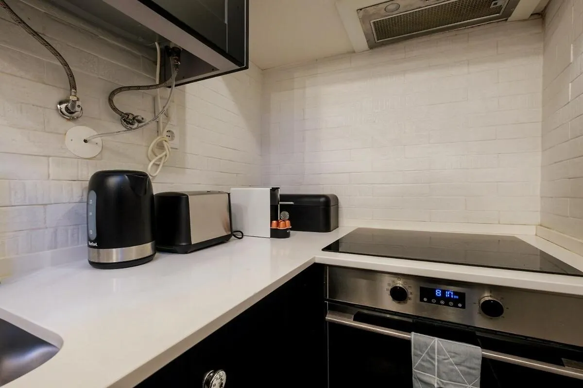 Citadel Crest Ground Floor Apartment Lisbon