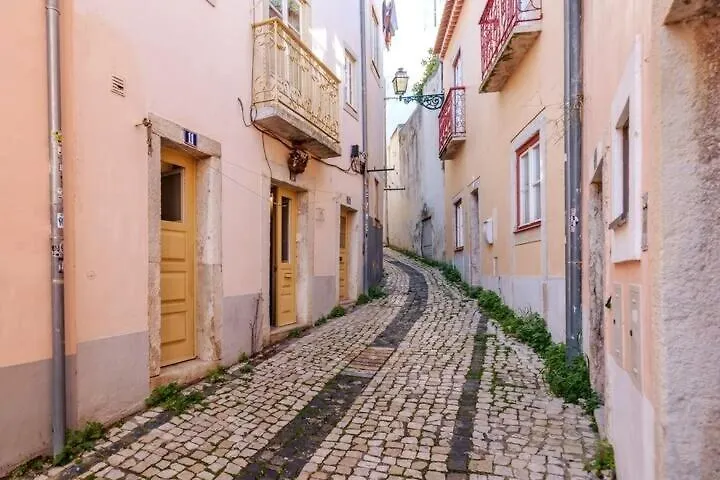 Citadel Crest Ground Floor Apartment Lisbon Portugal